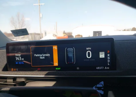 2021 Ford Mustang Mach-E Premium z USA, uszkodzony, nr VIN 3FMTK3SS1MMA56566